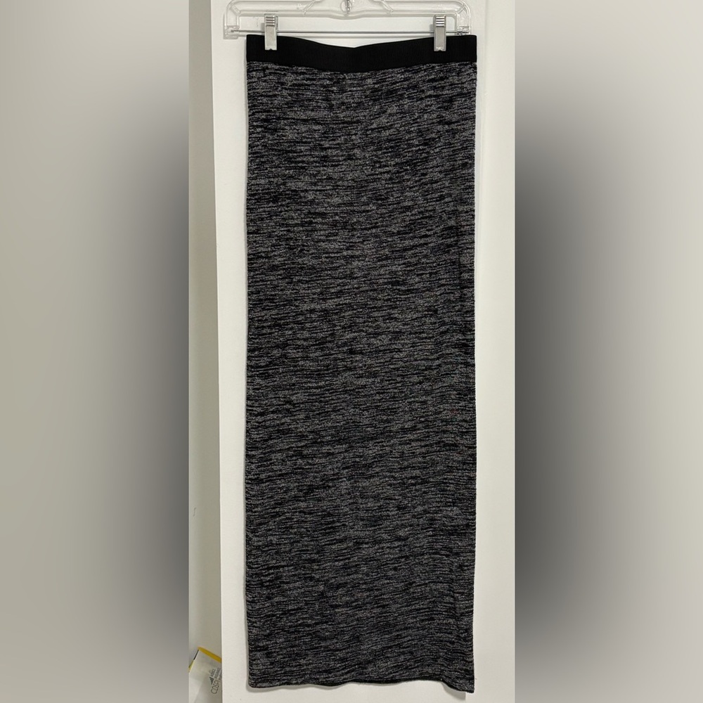 Wilfred Free Maxi skirt with slit